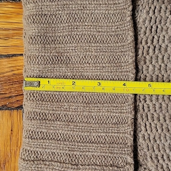 Vince Wool Turtleneck Sweater - Picture 6 of 6